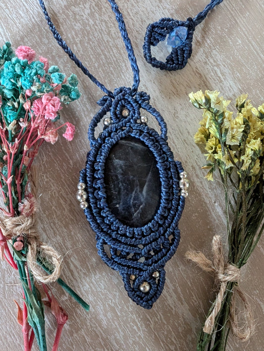 Collana "Raven blu"